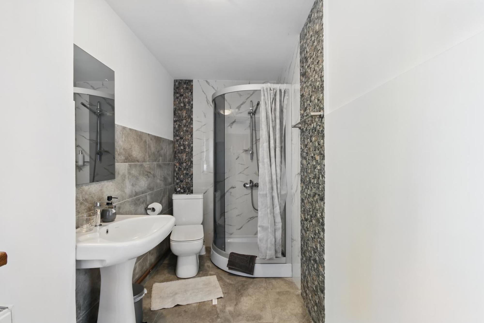 Hotel Casa Galand à Parscov Extérieur photo